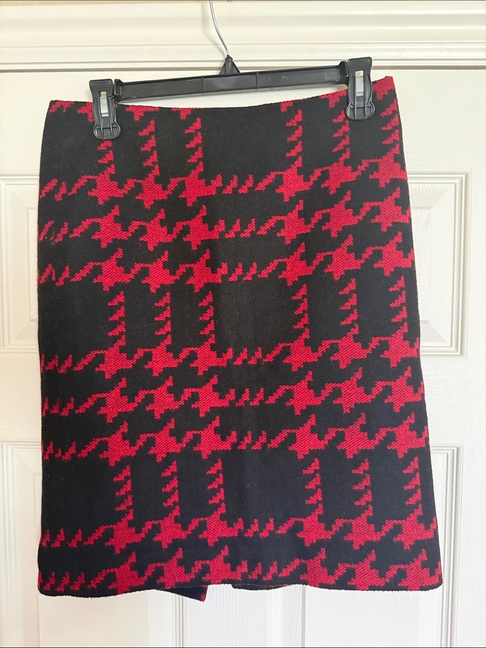 Talbots 4P wool blend skirt.